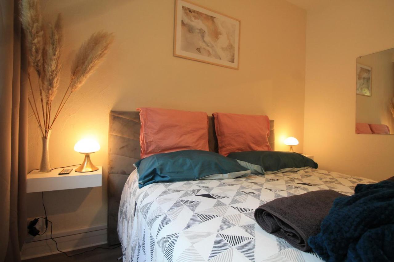 Derniere Reservations Avant Indisponibilite En Septembre Pour 12 Mois, Illimites Jacuzzi Spa Bain A Remous Interieur, Sauna Interieur, Parking Reserve, Vue Et Acces Parc, Prestations Uniques, 1Er Etage Corbeil-Essonnes Exteriér fotografie